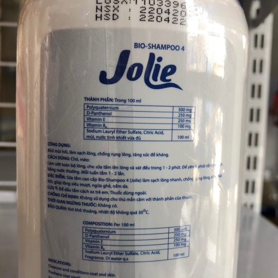 Sữa Tắm Dưỡng Lông ,Khử Mùi, Thơm Lâu Cho Thú Cưng - Bio Jolie 500ml